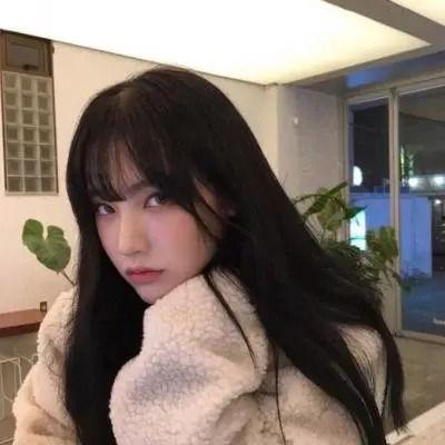 娱乐吃瓜酱自律的女生,她如何成为娱乐圈的清新代表